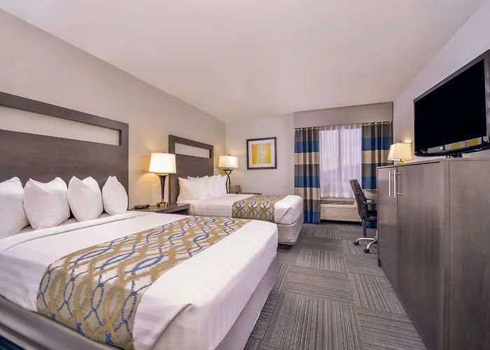 Western Hotel 3*