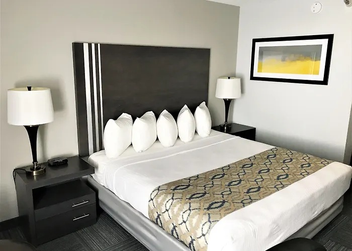Western Hotel Naperville