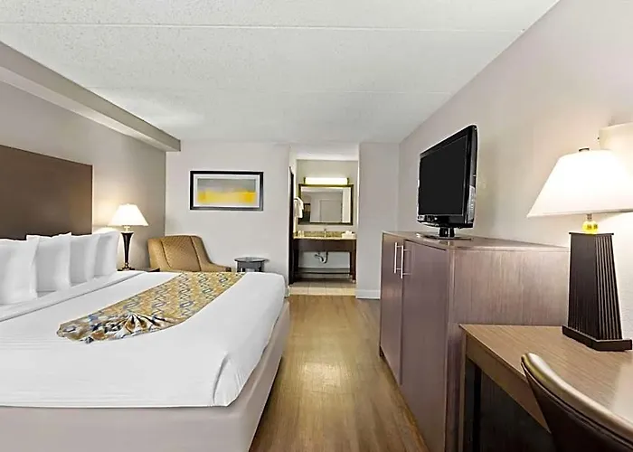 Western Hotel Naperville